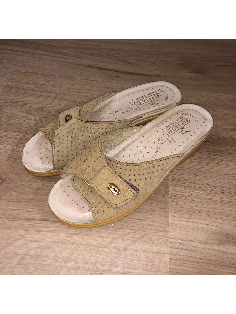 FLY FLOT ITALY COMFORT SANDALS STRAP TAN CLOGS WEDGE SHOES WOMENS SIZE 38 US 8